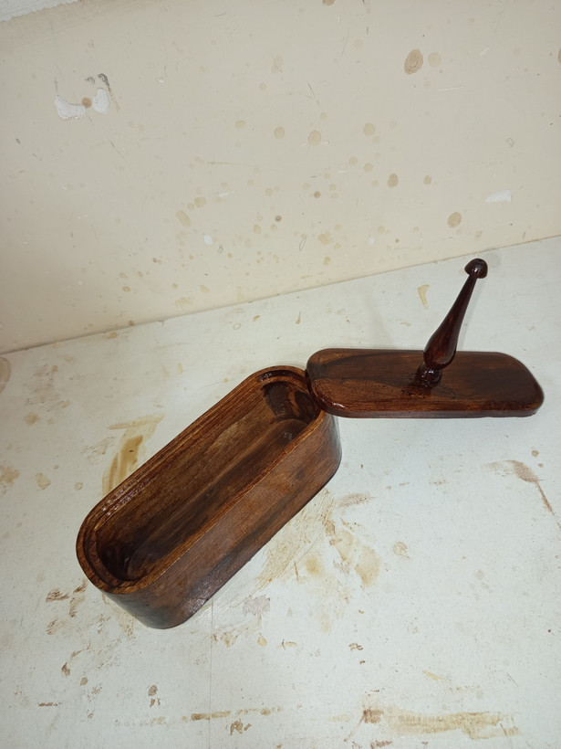 جا نباتی چوبی برند شاهو جنس چوب گردو یک تیکه ابعاد ۲۵ در ۸